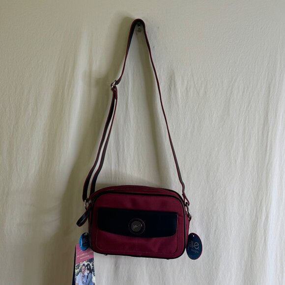 NWT JILL-E DESIGNS RED leather CAMERA SHOULDER Photography Compact System BAG - Picture 3 of 16